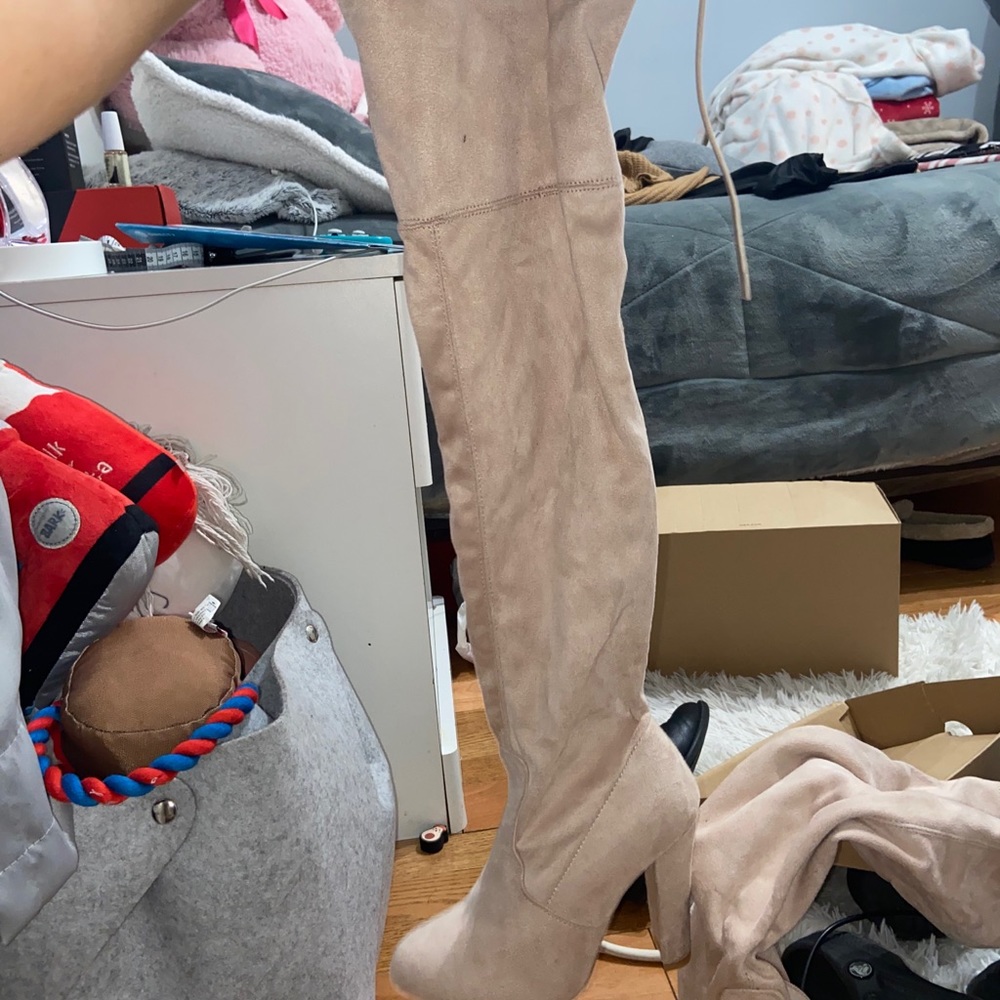 Over the knee boot